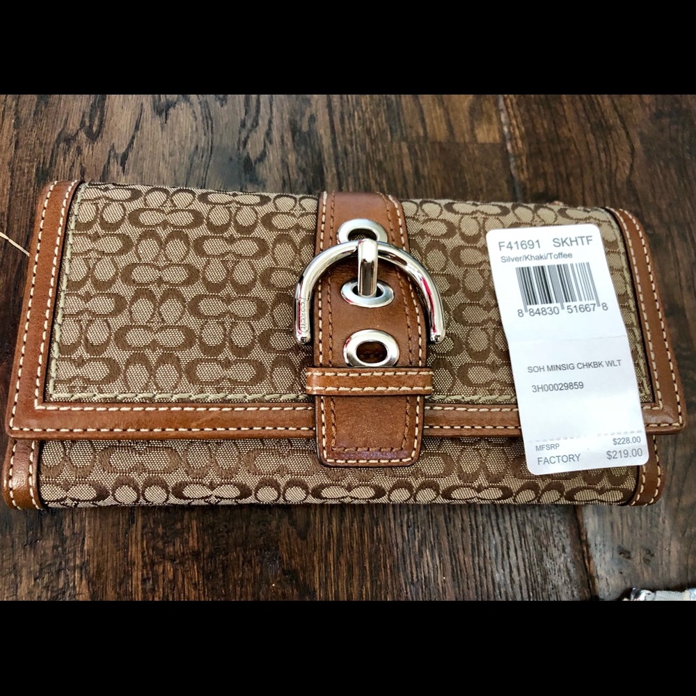 Coach wallet
